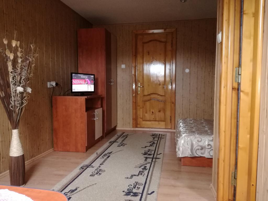 Vila Nely Risnov Bagian luar foto